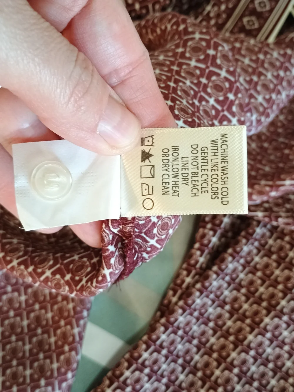 Max Studio Burgundy Geometric Button-Front Blouse - Picture 7 of 8